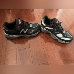New Balance Kids' Black and White Sneakers